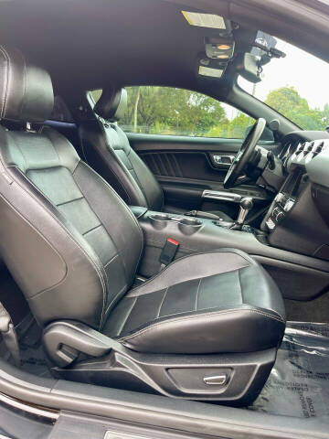 2017 Ford Mustang GT Premium