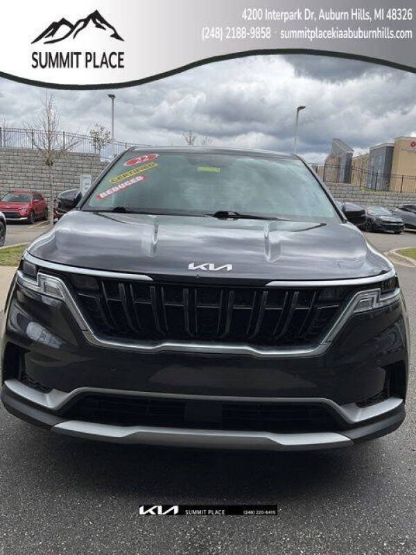 2022 Kia Carnival EX