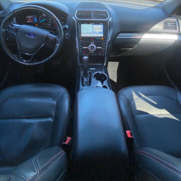 2018 Ford Explorer Sport