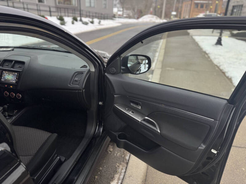 2018 Mitsubishi Outlander Sport ES