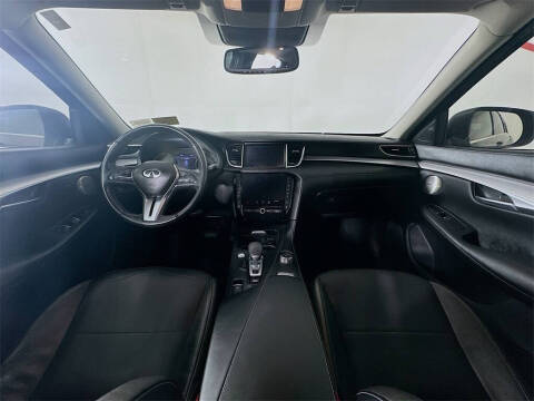 2022 Infiniti QX50 Essential