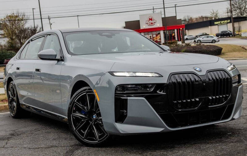 2023 BMW 7 Series 740i