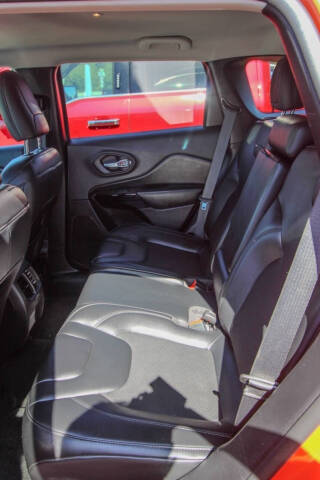 2021 Jeep Cherokee Altitude