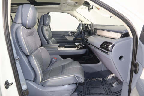 2023 Lincoln Navigator Black Label