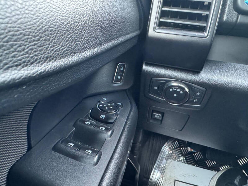 2019 Ford Expedition XL Fleet