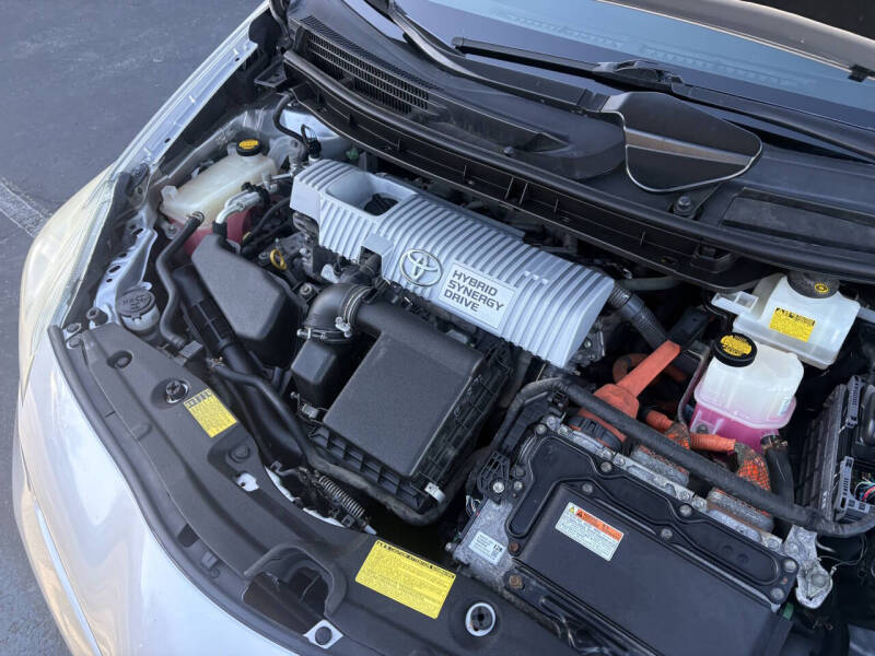 2013 Toyota Prius Four