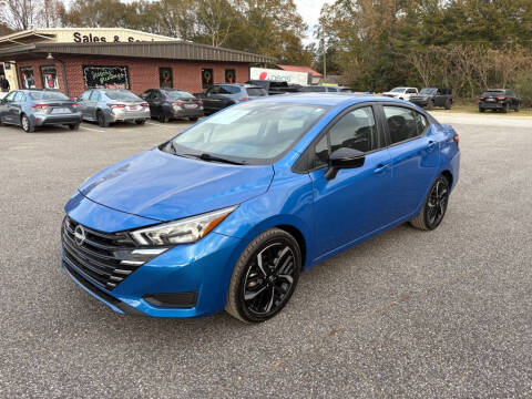 2024 Nissan Versa SR