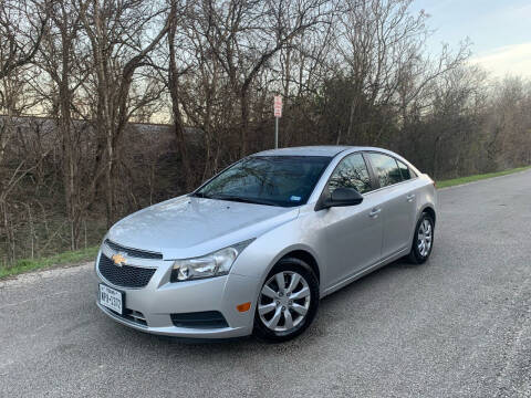 2012 Chevrolet Cruze for sale at Hatimi Auto LLC in Buda TX