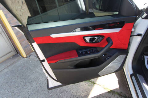 2019 Lamborghini Urus