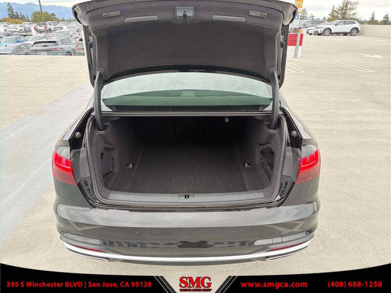 2022 Audi A4 quattro S line Prem Plus 45 TFSI