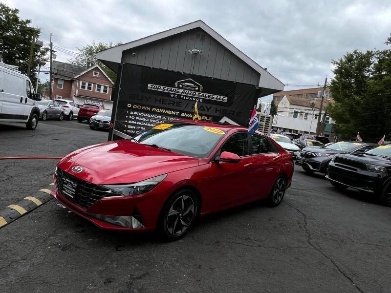 2022 Hyundai Elantra SEL's photo