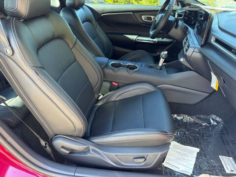 2025 Ford Mustang EcoBoost Premium