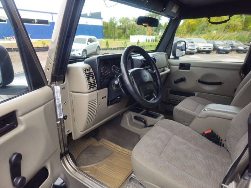 2004 Jeep Wrangler Sport photo 9