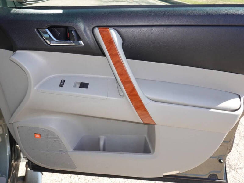 2010 Toyota Highlander Limited