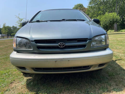 1999 Toyota Sienna