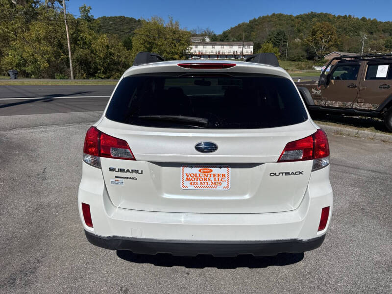 2010 Subaru Outback 2.5i Limited