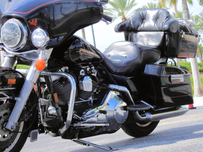 1999 Harley-Davidson FLHTC.