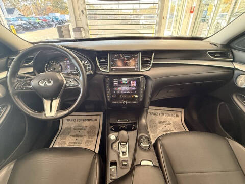 2022 Infiniti QX50 Essential