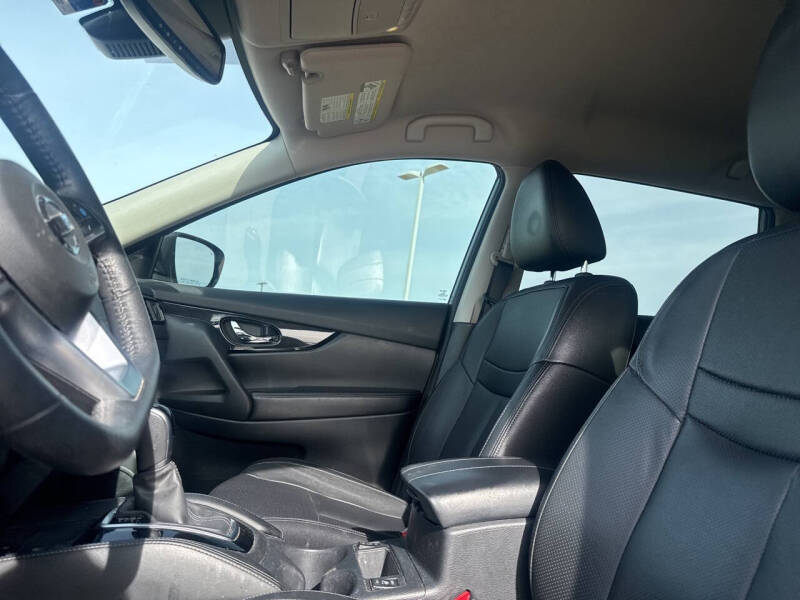 2020 Nissan Rogue SL