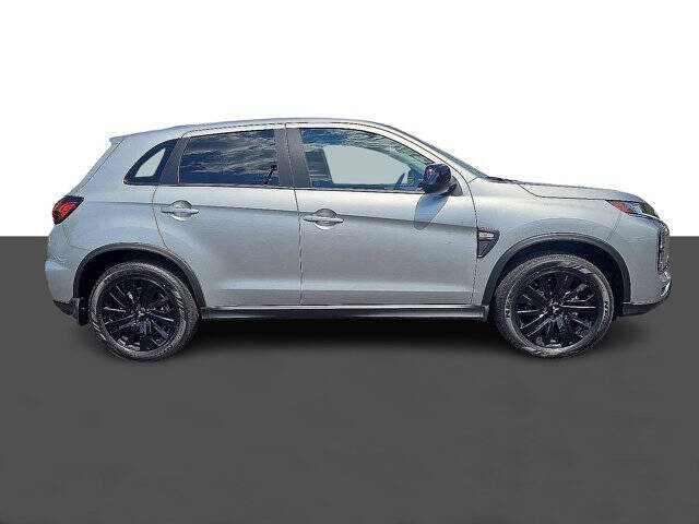 2025 Mitsubishi Outlander Sport LE