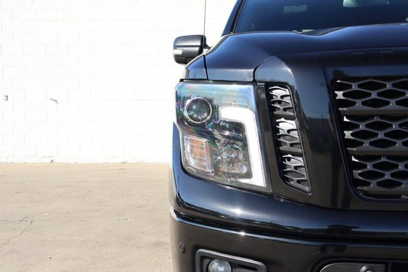 2018 Nissan Titan
