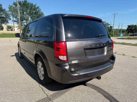 2016 Dodge Grand Caravan SE