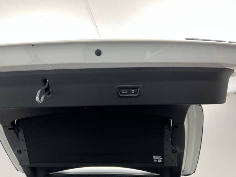 2024 BMW X4 xDrive30i