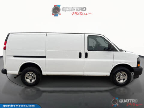 2022 Chevrolet Express 2500
