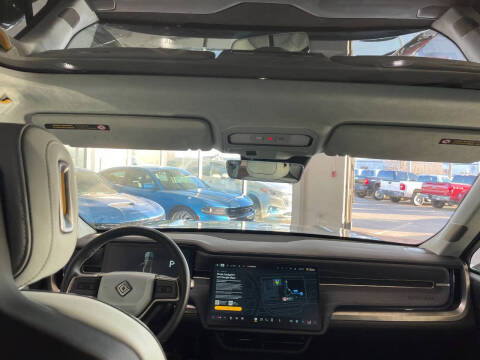 2023 Rivian R1T Adventure