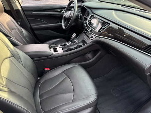 2017 Buick LaCrosse Essence