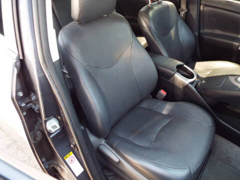 2014 Toyota Prius Plug-in Hybrid Advanced