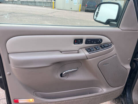 2005 GMC Yukon XL Denali