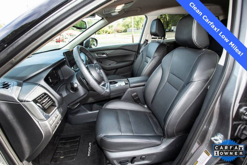 2024 Nissan Rogue SL