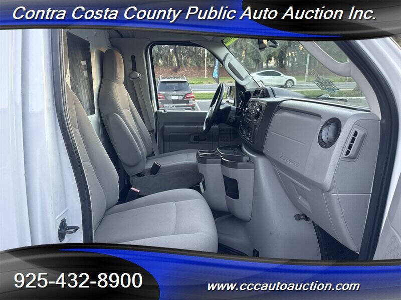 2014 Ford E-Series E-150