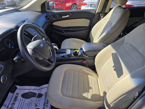 2018 Ford Edge SE