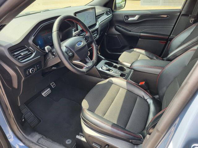 2024 Ford Escape ST-Line Select
