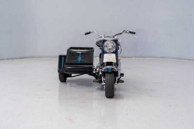 1963 Cushman Silver Eagle
