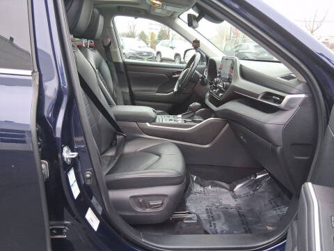 2021 Toyota Highlander XLE