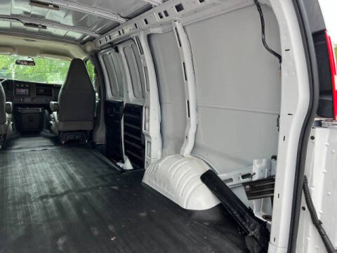 2019 GMC Savana 2500