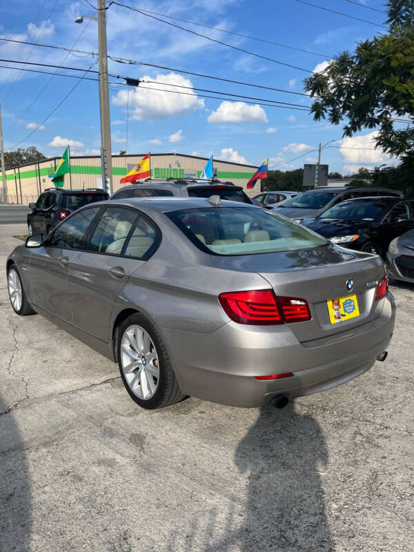 2011 BMW 5 Series 535i
