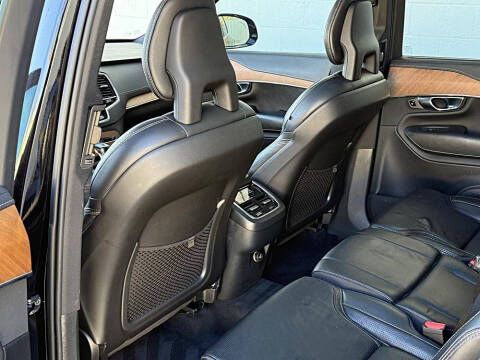 2018 Volvo XC90 T6 Inscription