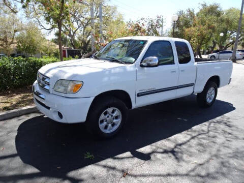 2006 Toyota Tundra for sale at DONNY MILLS AUTO SALES in Largo FL