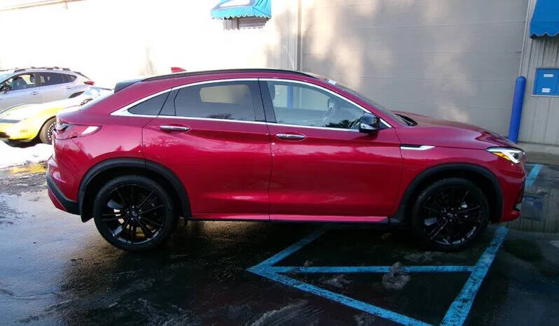 2022 Infiniti QX55 Essential
