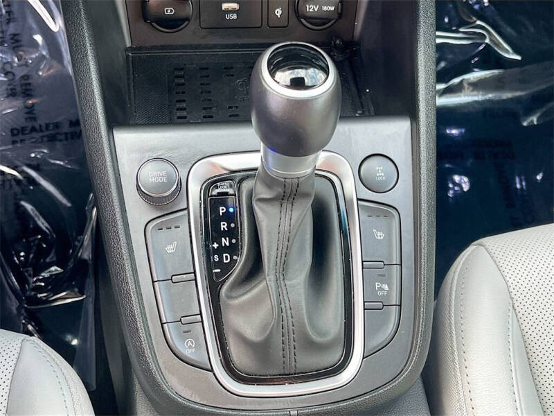 2023 Hyundai Kona Limited