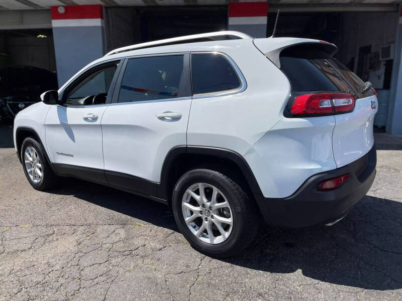 2017 Jeep Cherokee Latitude