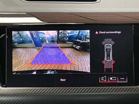 2024 Audi e-tron GT quattro Premium Plus