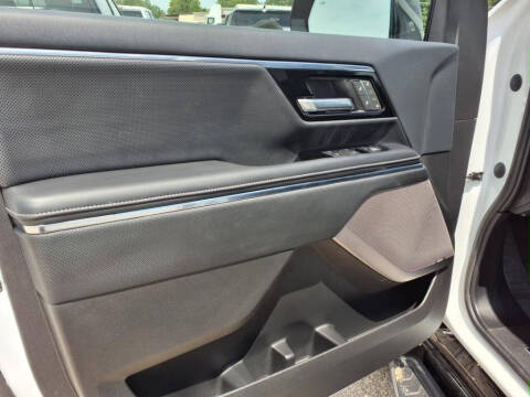 2025 GMC Sierra EV Denali