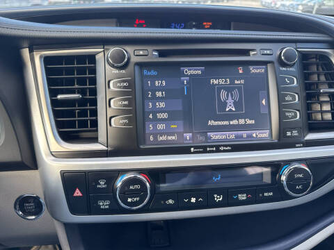 2017 Toyota Highlander XLE