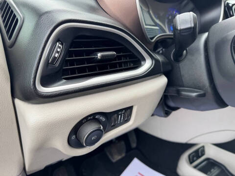 2018 Chrysler Pacifica Touring L