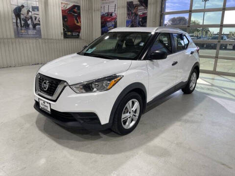 2019 Nissan Kicks S